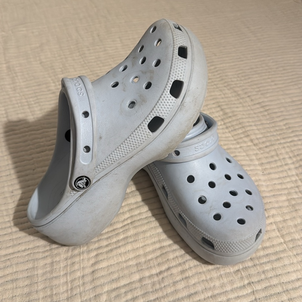 Platform Crocs Clogs size W10 - Picture 2 of 5